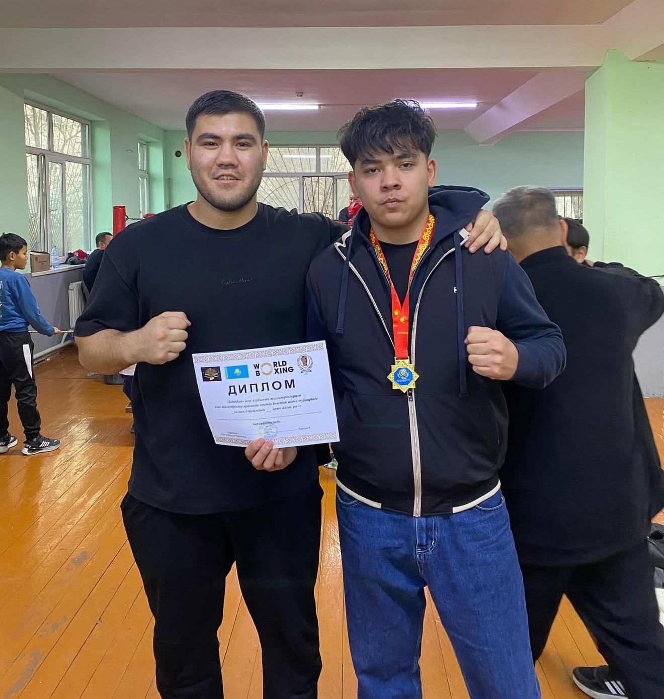 Студент колледжа Дамир Мажитаев стал победителем республиканского турнира по боксу